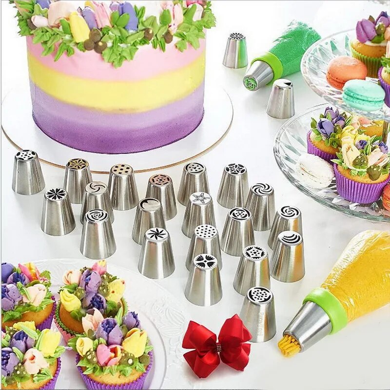 Pastry tips/nozzles for cakes